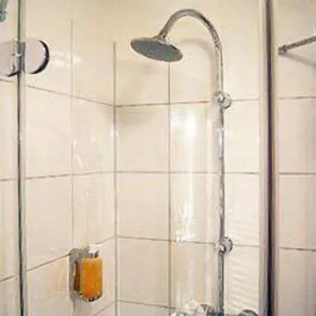 Отель Figo 2*